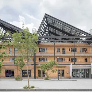  Hostel Hi Yves Robert France